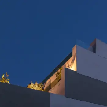 IVIS 4 Boutique Hotel