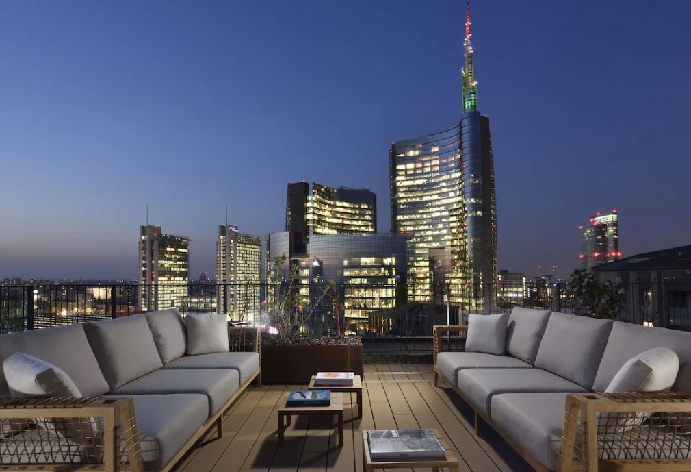 milano verticale