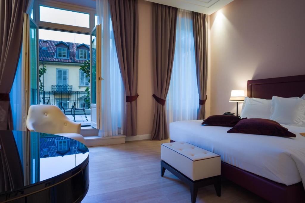 turin palace room