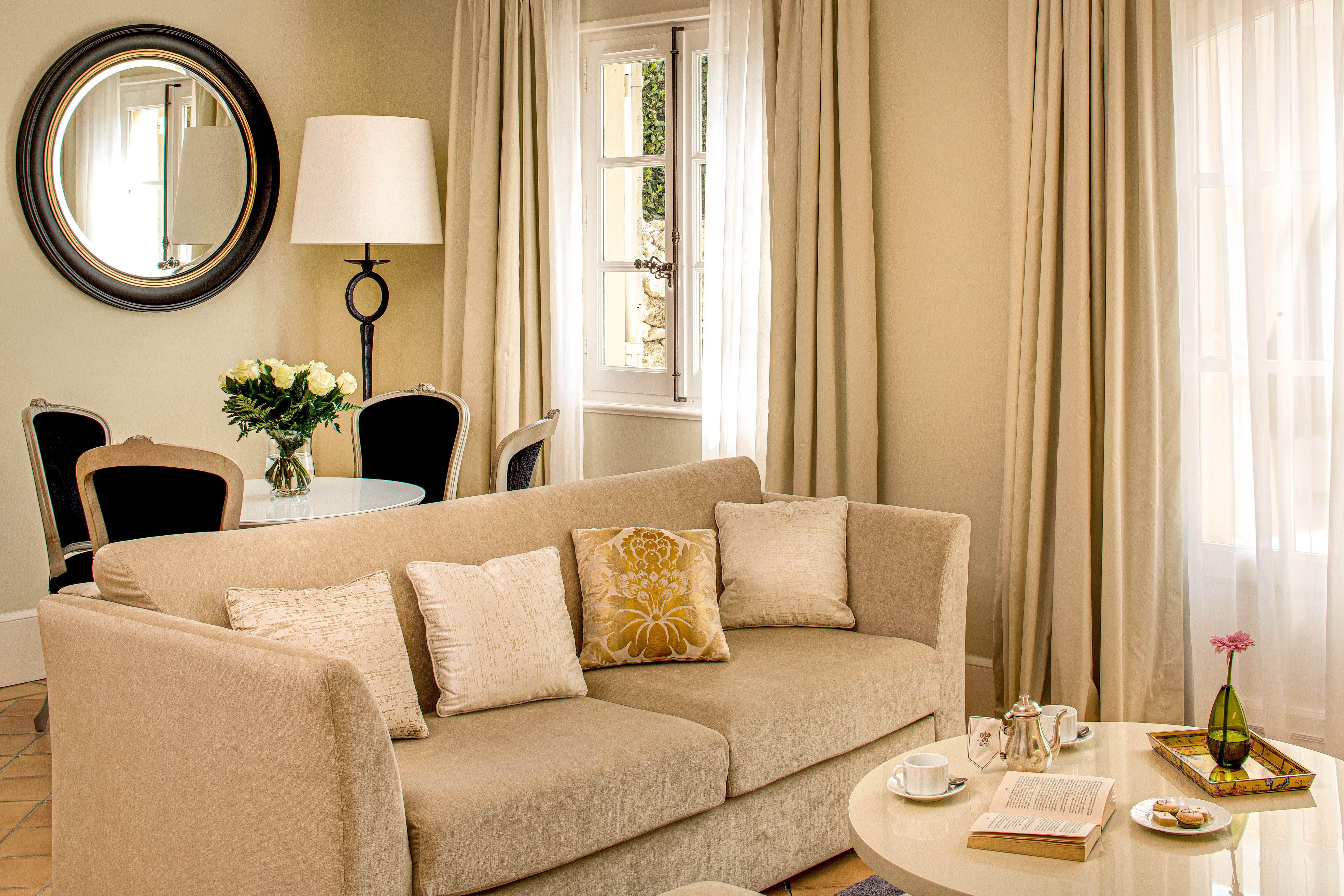 suite salon