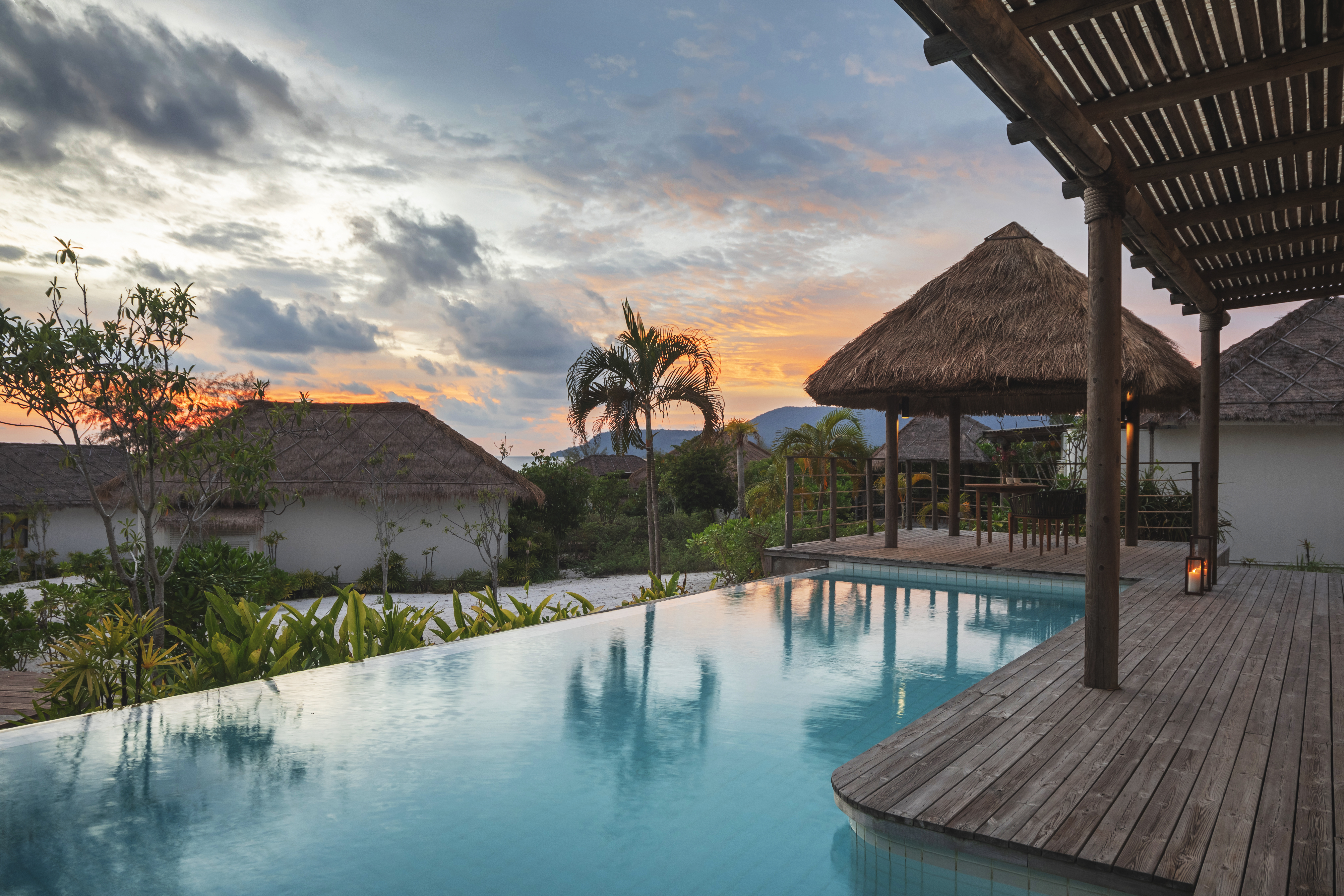 royal sands koh rong