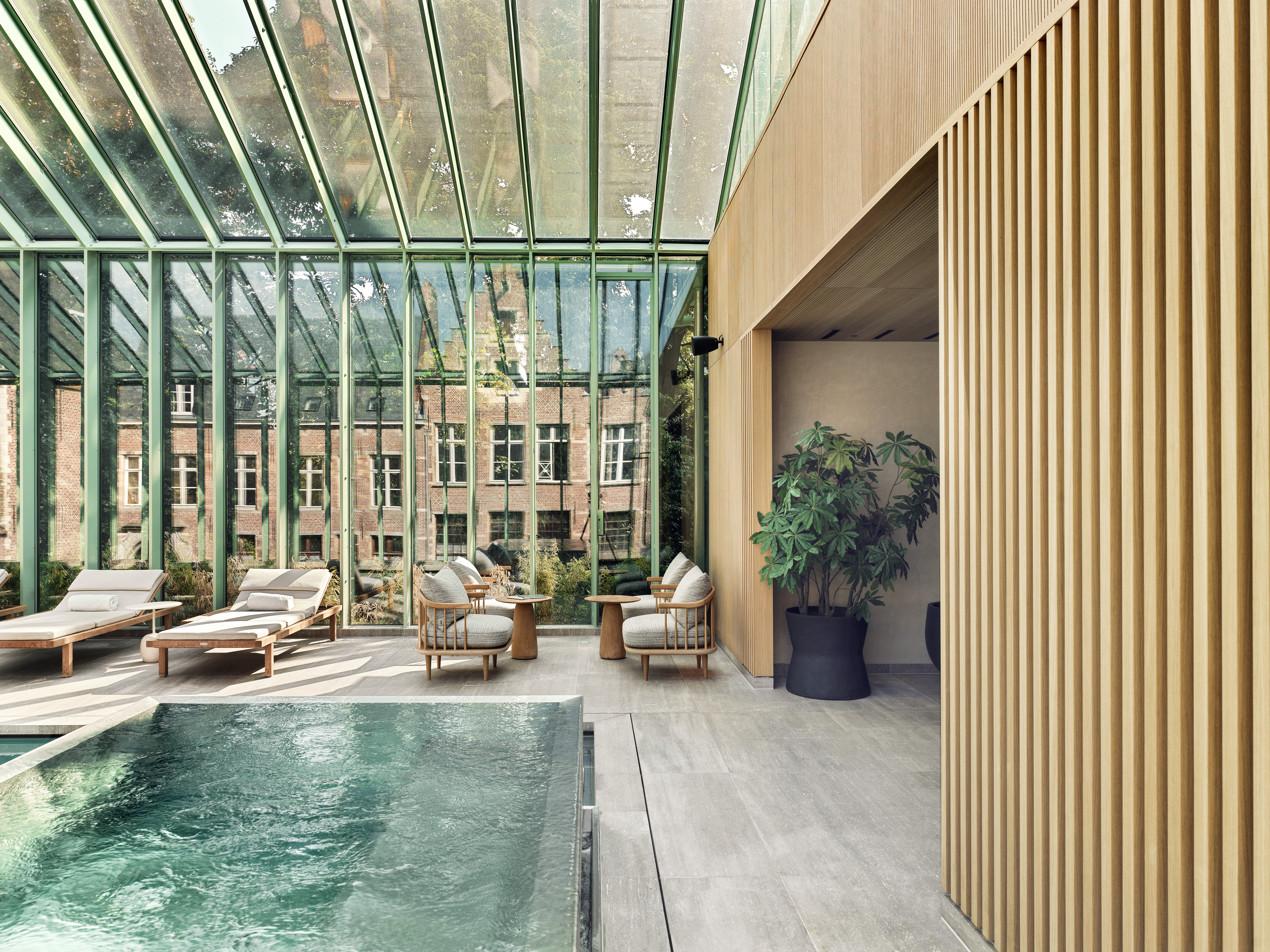 3 bhs pool area kopie 3