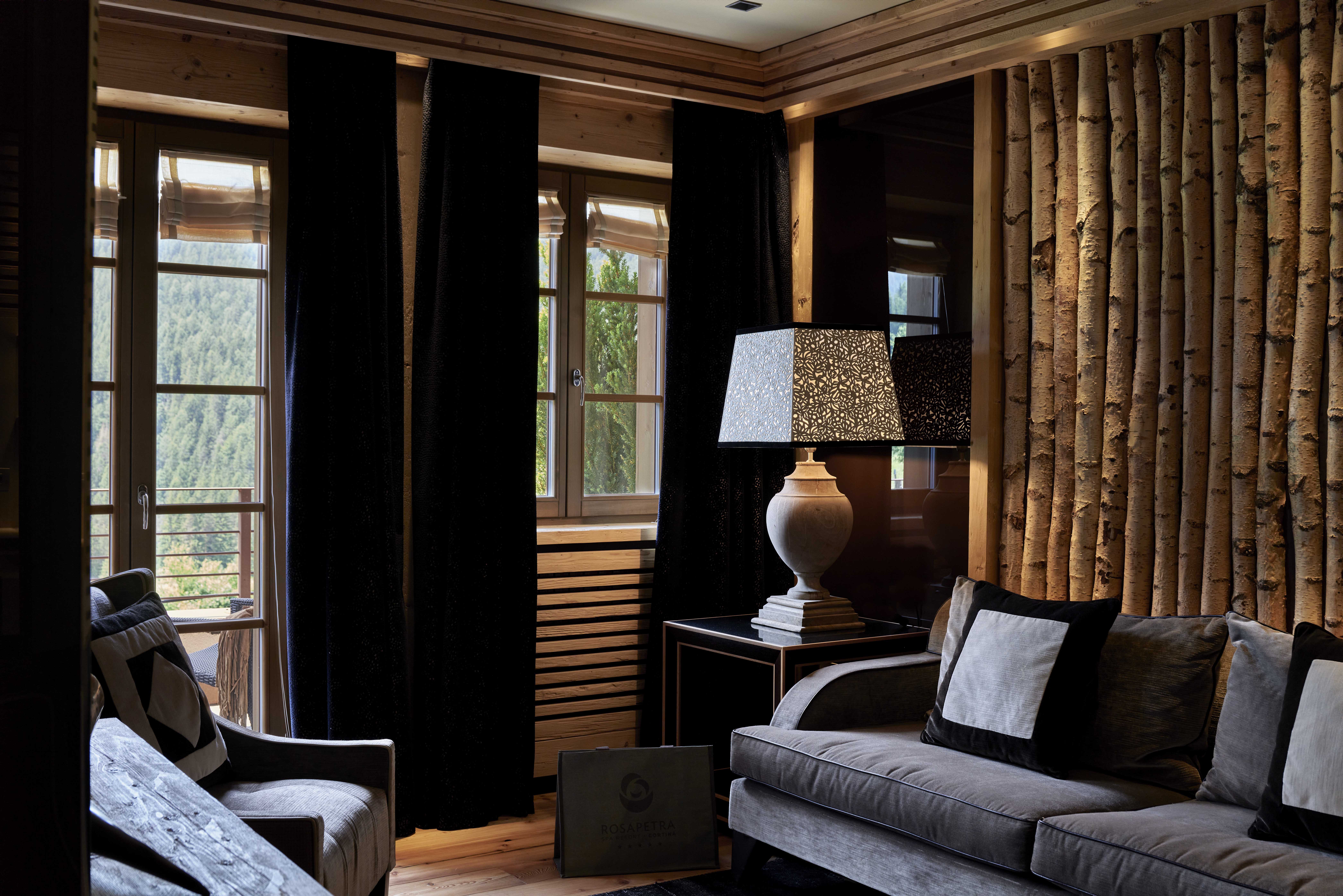 dolomites suite detail