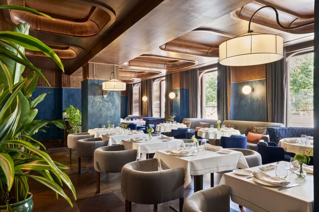 70d37ab2 a9a0 46ee 8bb1 f878aaae08eb