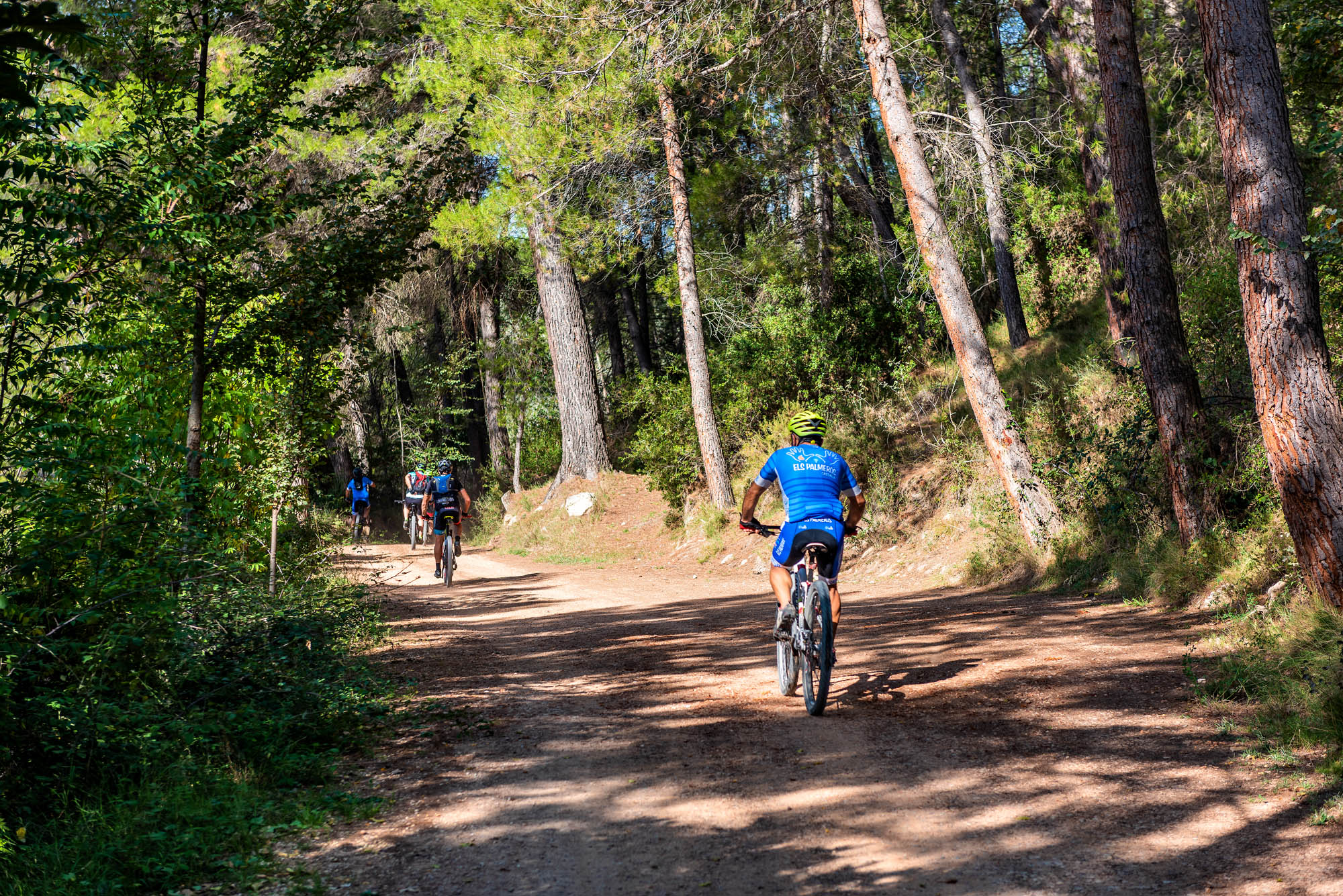 iniesta 16 senderismo rio bici