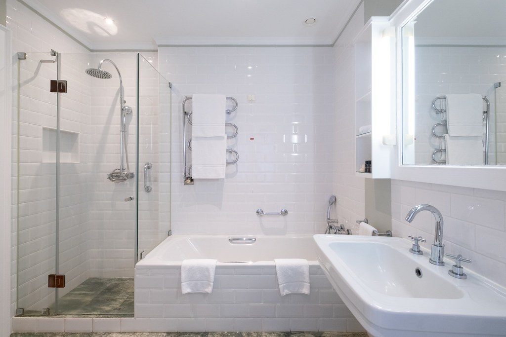 golf wing bathroom 53545767949 l
