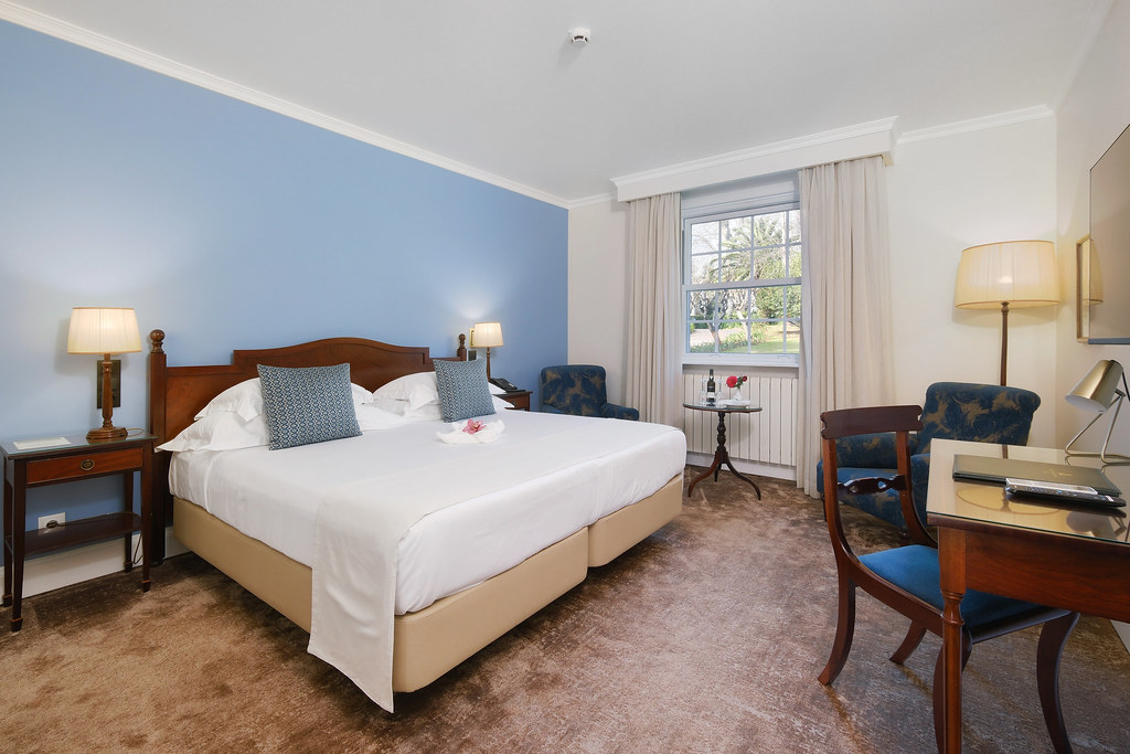 garden wing standard room 53544947291 l