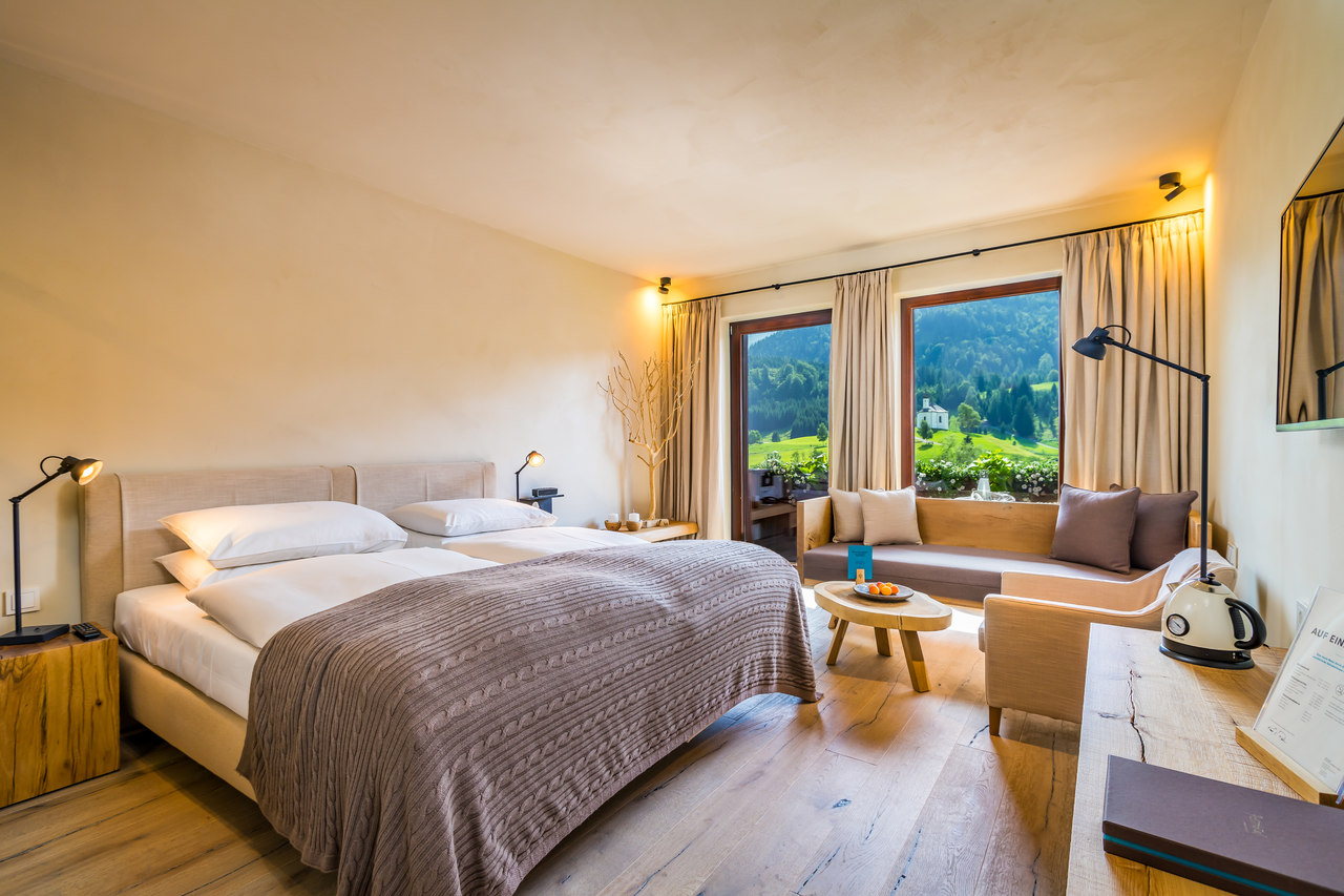 posthotel achenkirch karwendel natur 2 min