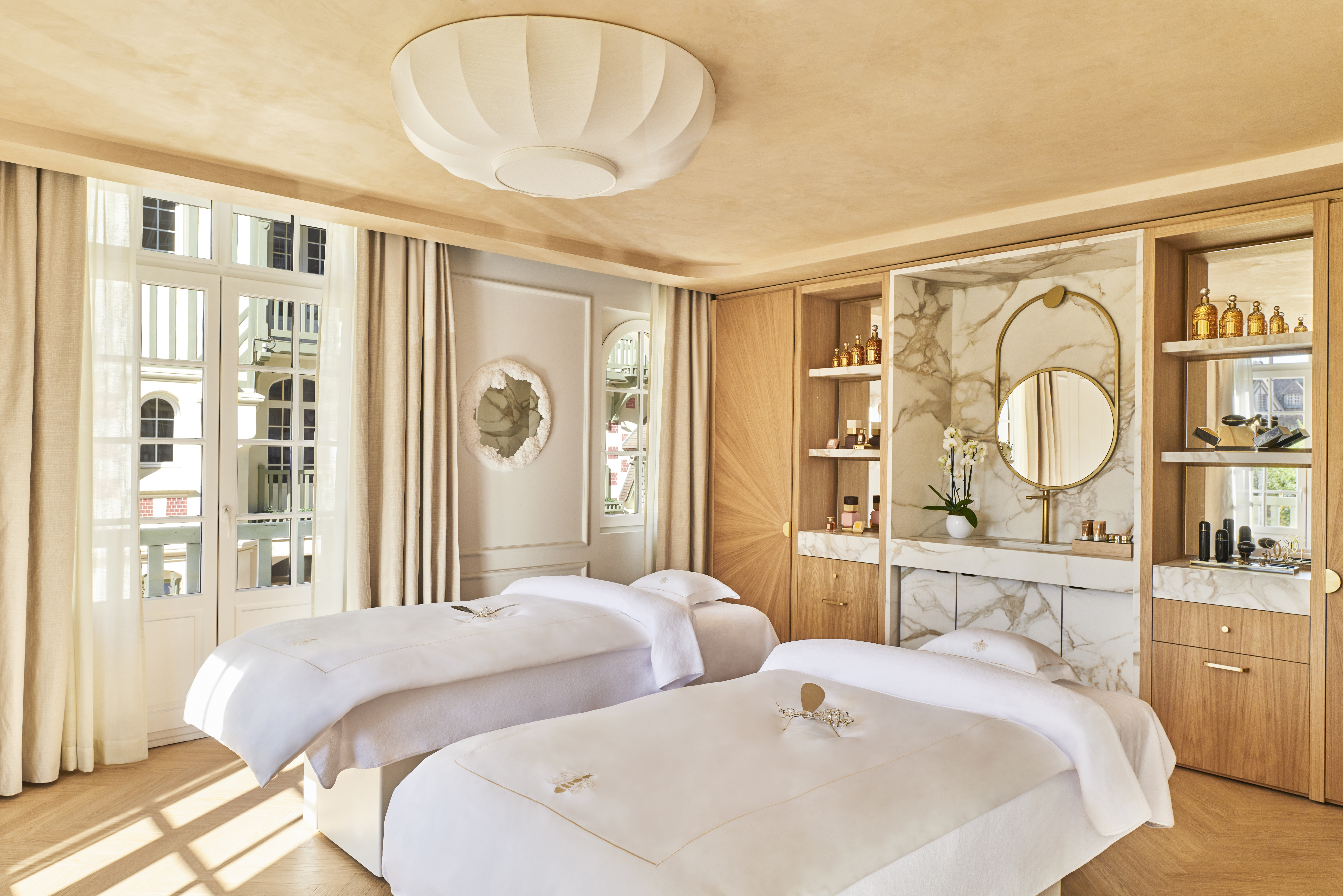 normandy spa guerlain 33112 r v2 1