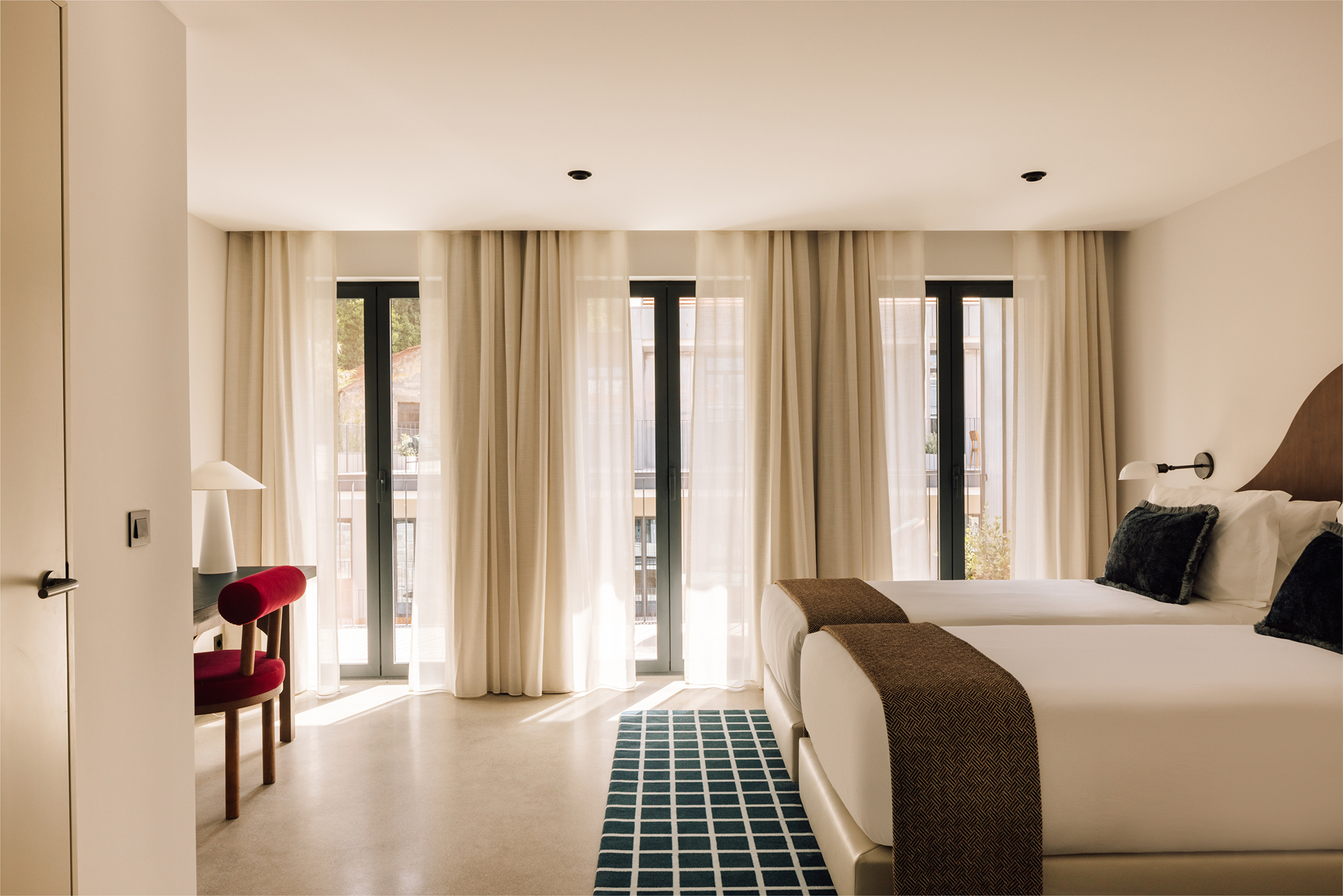 60 the rebello threebed duplex bedroom fn0886