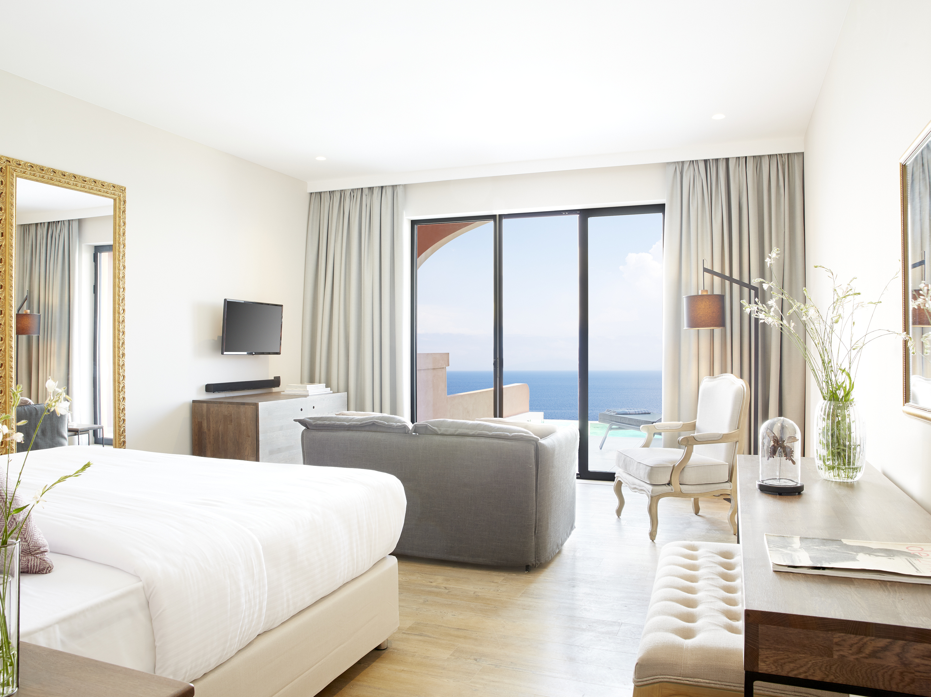 nido deluxe junior suite private pool 1