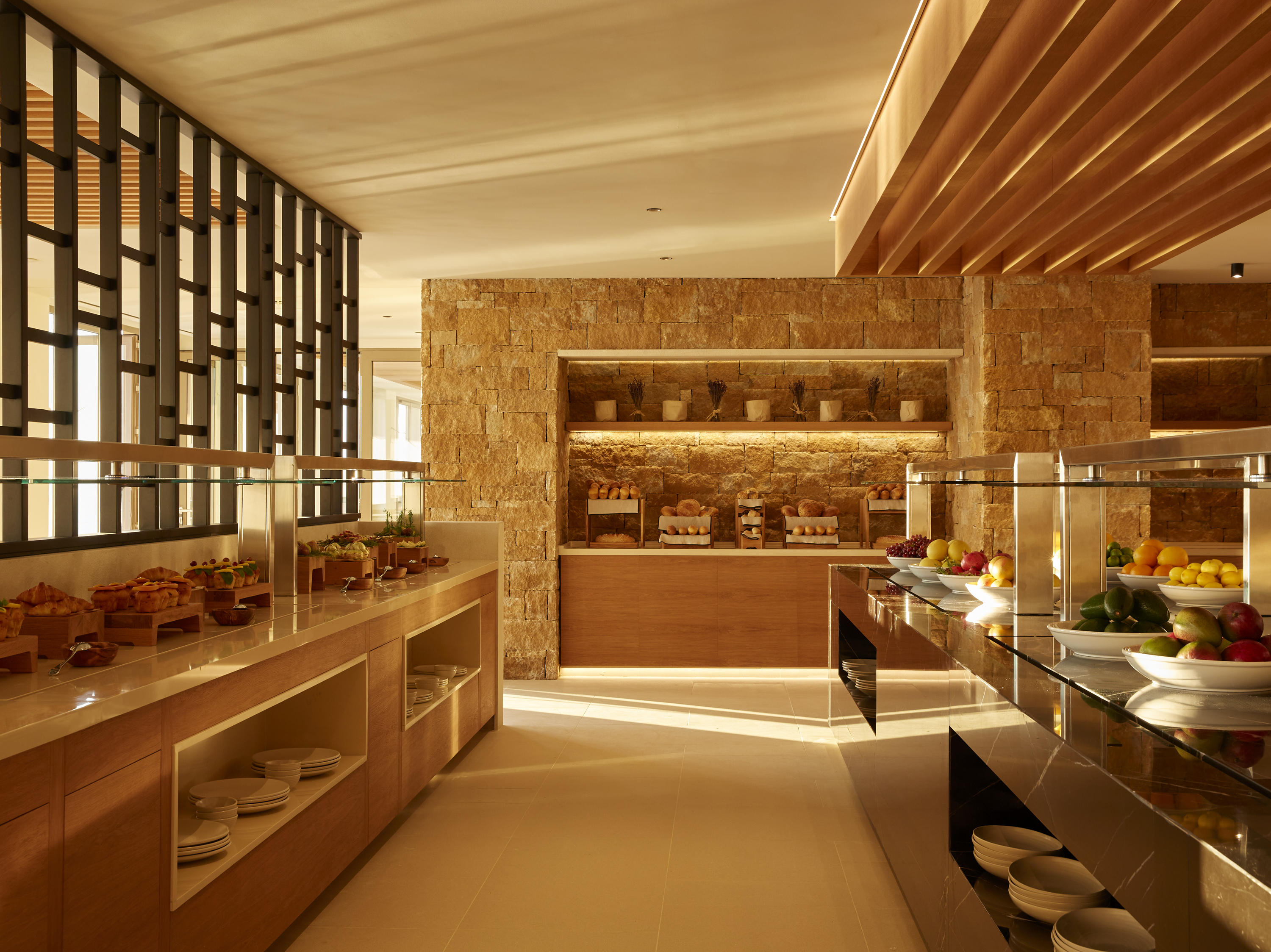 elix saffron main restaurant 3