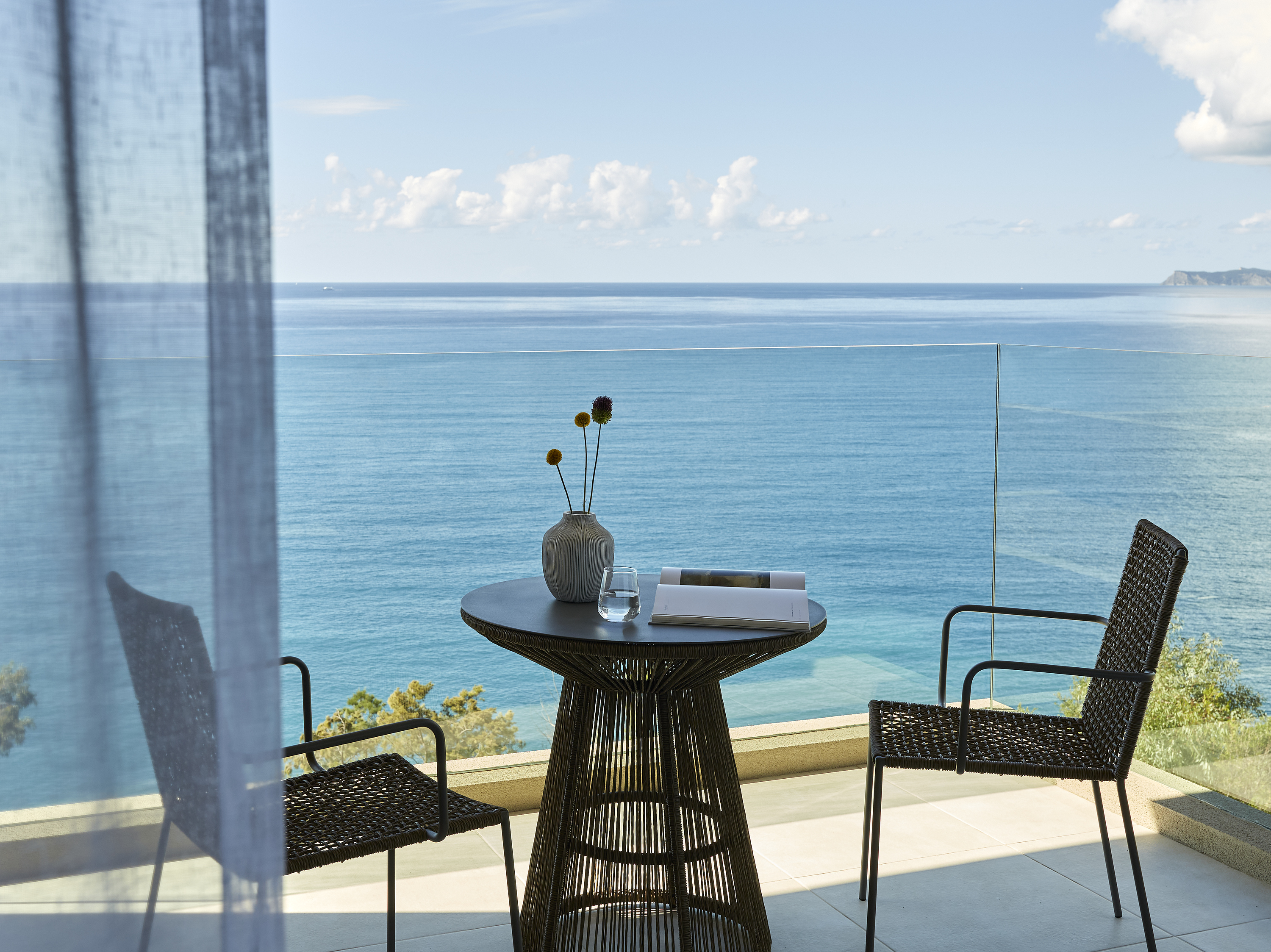 elix deluxe double room sea view 2