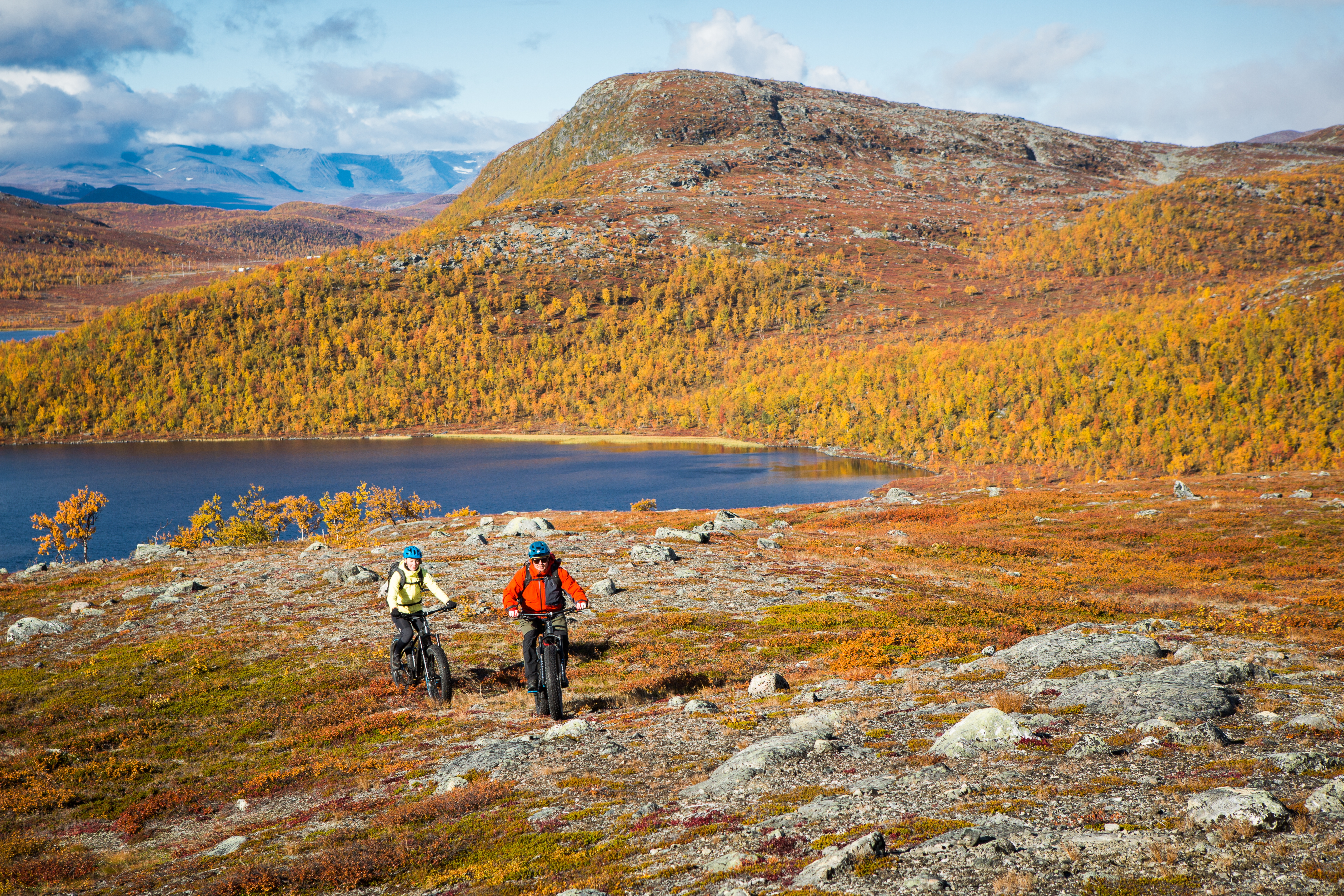 02 cahkal biking autumn by tero repo 14