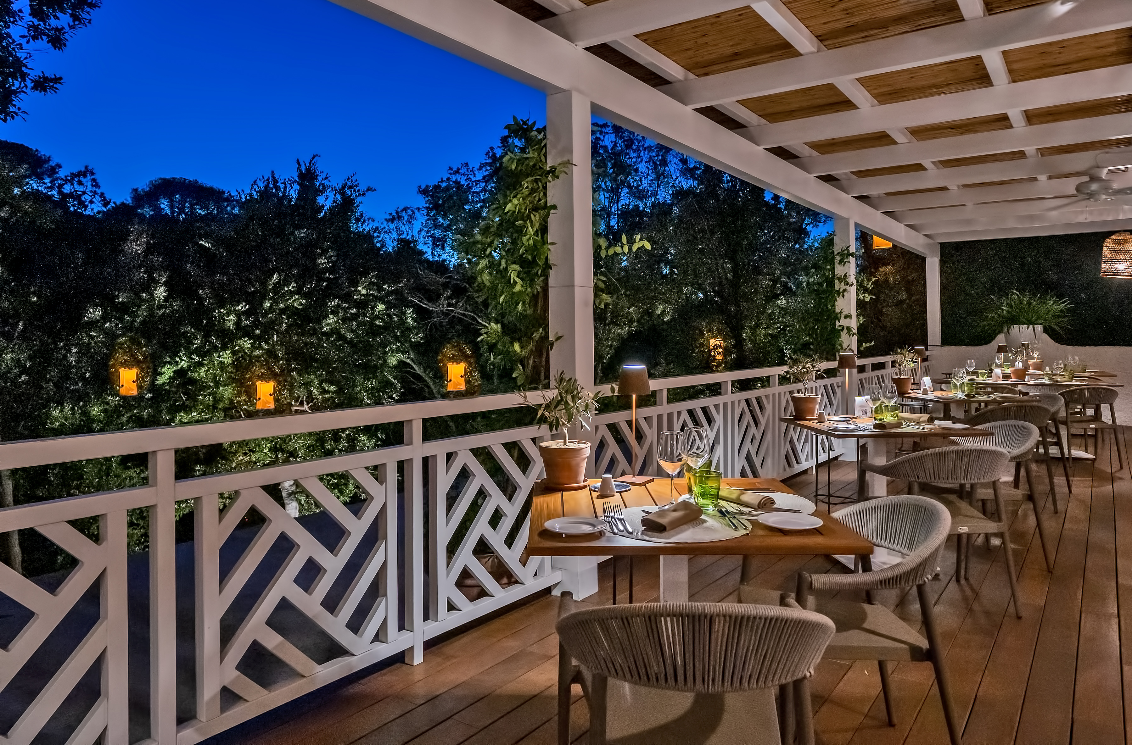 6 dining il corbezzolo