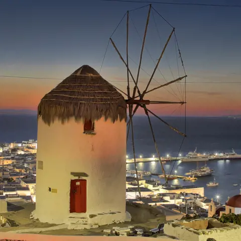 Profitez du soleil d'automne à Mykonos