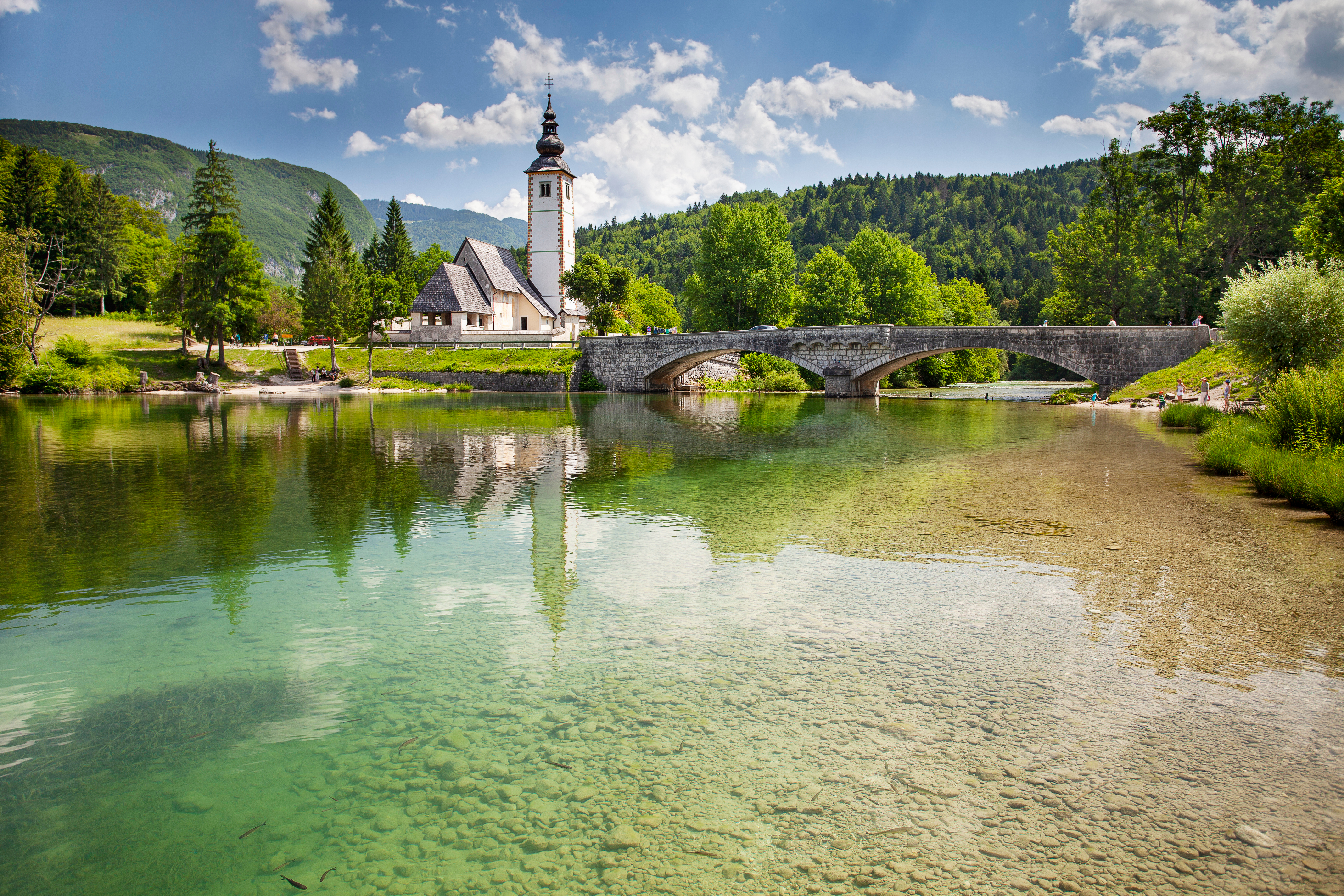 lake bohinj